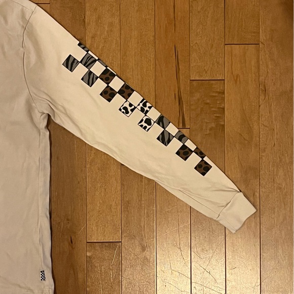 Vans Yodelz Long Sleeve Graphic Tee Leopard Cheetah Checkerboard Size XS Women’s - Picture 6 of 7